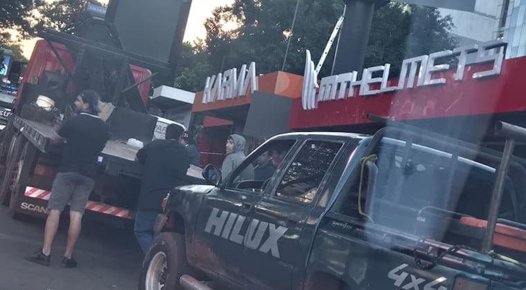 MOPC retiró carteles publicitarios irregulares en Ciudad del Este