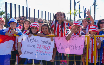 Merecida despedida a la Albirroja: el país se tiñe con la bandera paraguaya