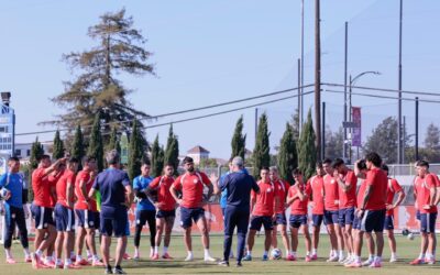 Gustavo Alfaro alista el onceno titular para el duelo ante Turquía