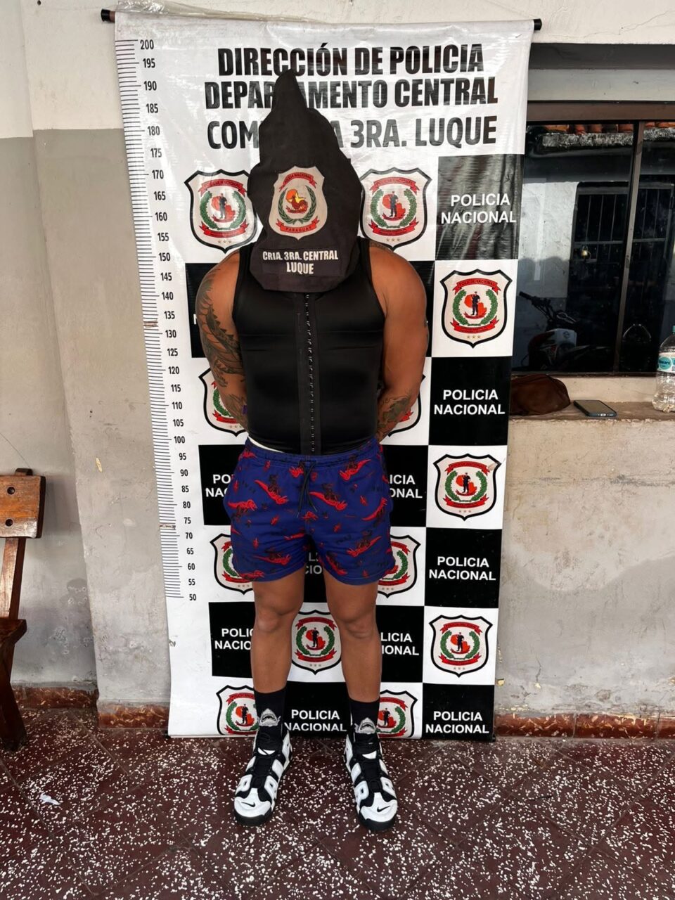 Detienen a influencer y a su madre durante elecciones en Luq