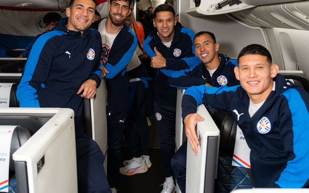 Con la misión de hacer historia, la Albirroja aterrizó en Estados Unidos