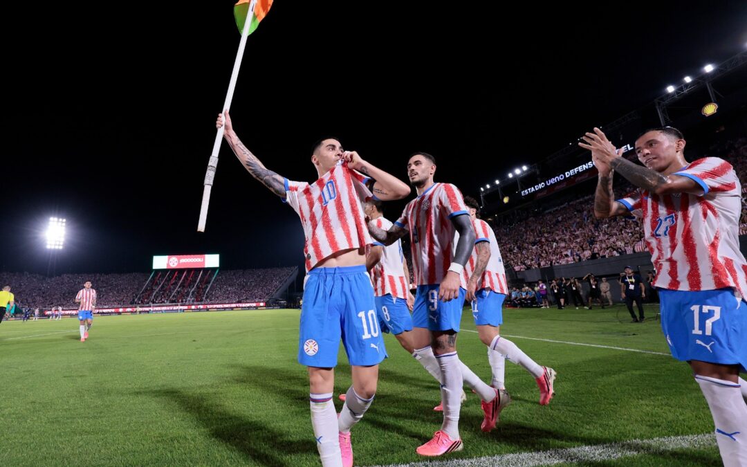 Fiesta total en el Defensores: la Albirroja se despide con victoria