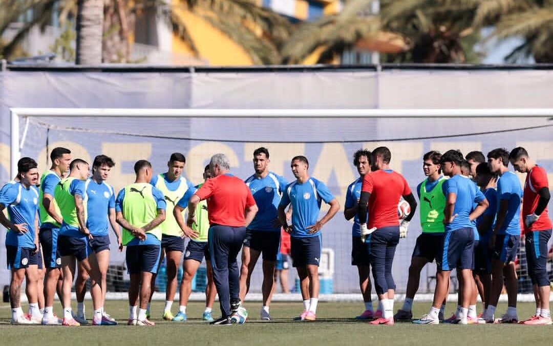 Paraguay volvió a entrenar de cara al próximo encuentro ante Australia