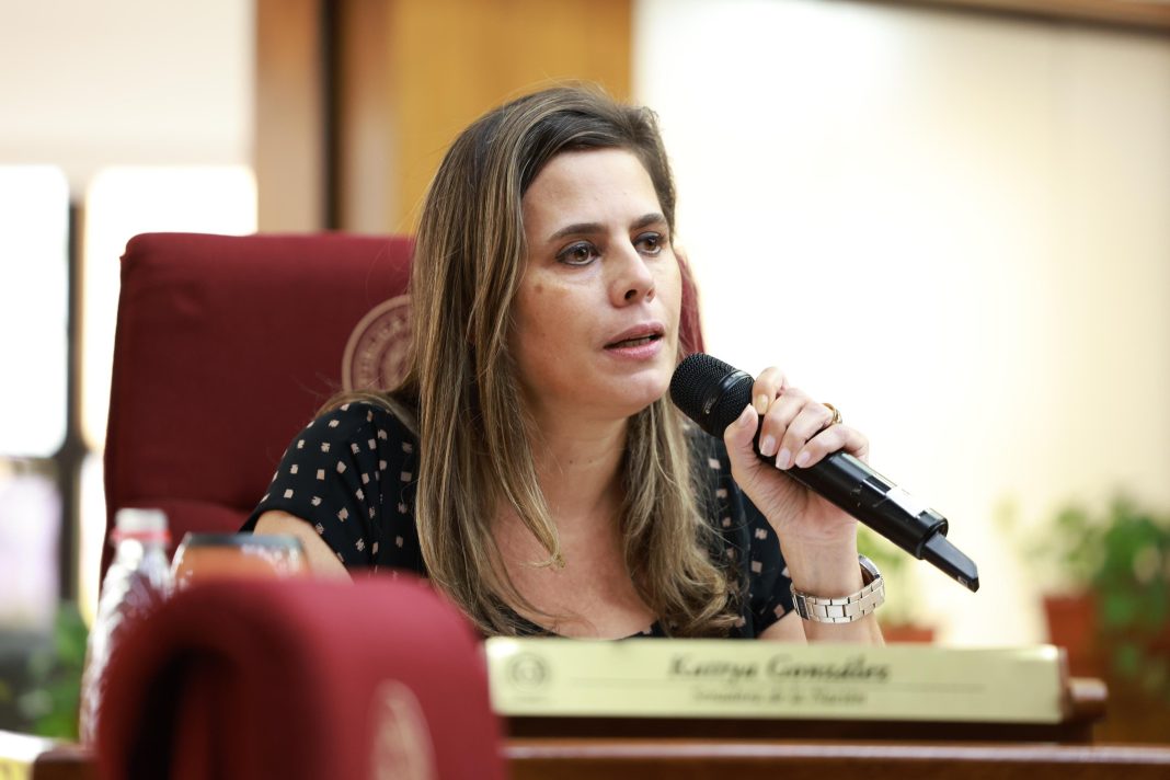 Kattya González no regresará al Senado: Corte rech