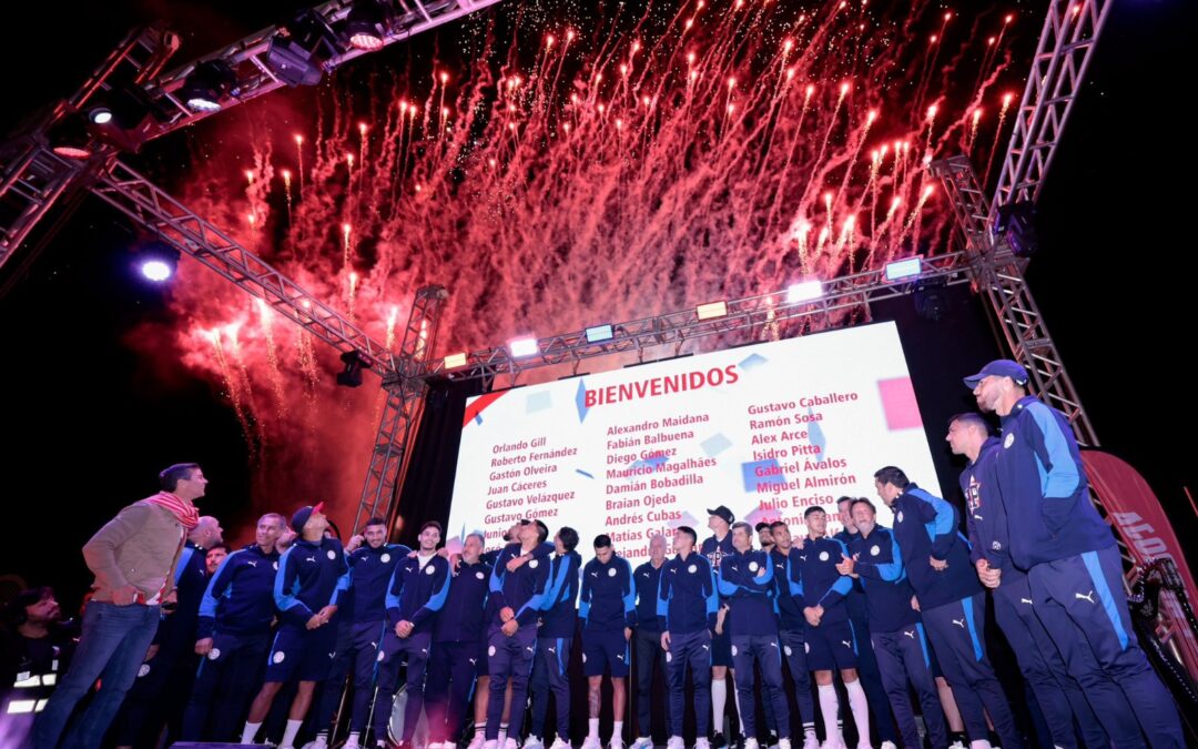 ¡Los leones albirrojos ya están en suelo guaraní!