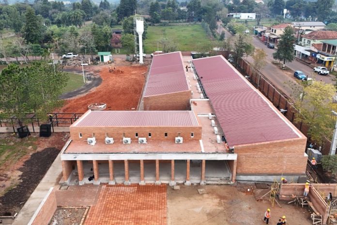 Avanza la construcción del Colegio Técnico de Paso Yobái