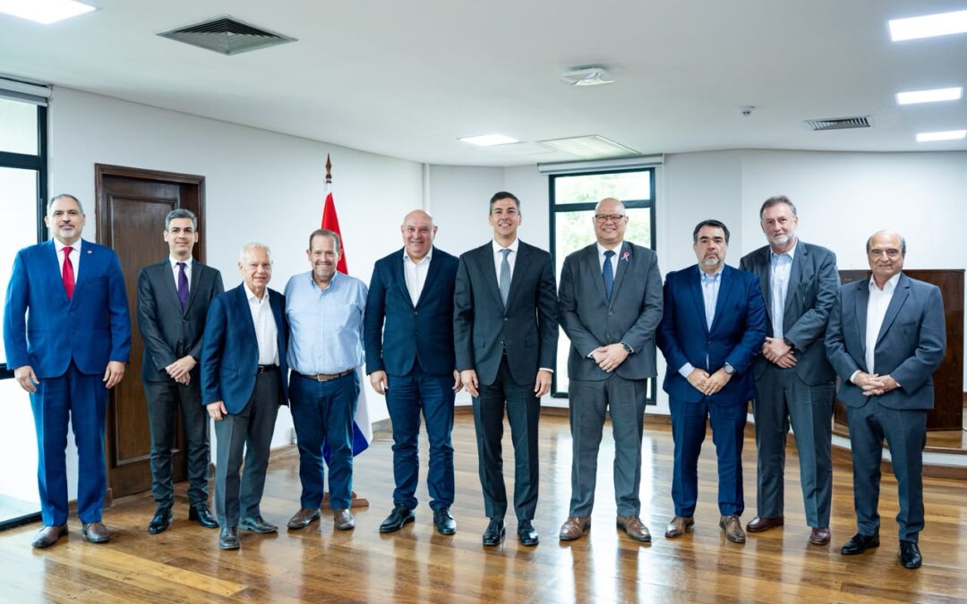 Ministerio de Economía trabaja en un plan para evitar endeudamiento en sector público