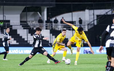 Libertad frenó al Triki y quedó cerca de la punta