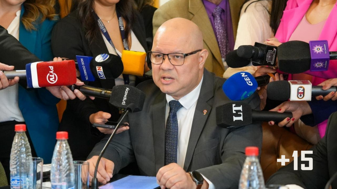 Presentan PGN 2027: los principales ejes son salud, educación, protección social y obras