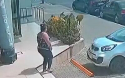 Olvidó su tarjeta en el cajero y otras personas la utilizaron para hacer compras