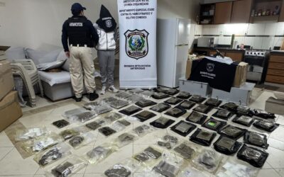 Cae un agente policial con una importante carga de marihuana