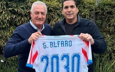 Harrison confirmó la continuidad de Gustavo Alfaro en la Albirroja