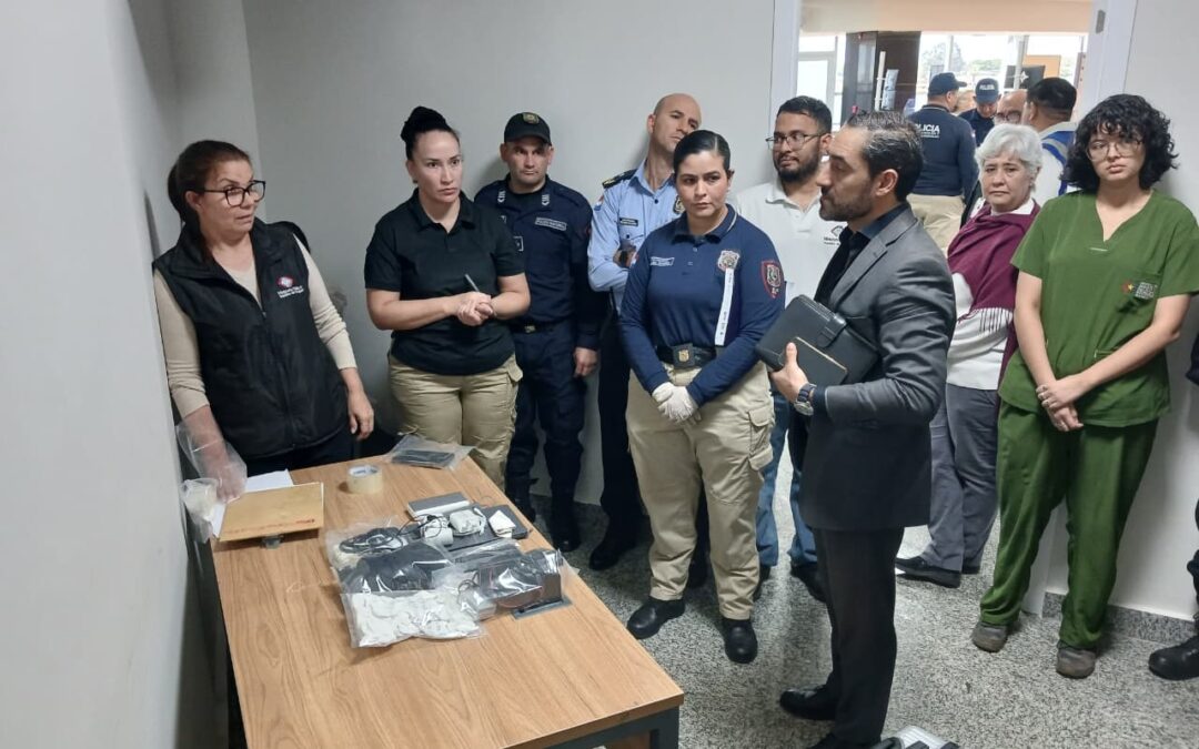 Dos mujeres extranjeras intentaron salir del país con 45 huevos presuntamente de guacamayos