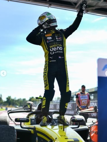 Joshua Duerksen marca un hito en Monza